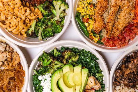 Vale food co. Vale Food Co is a Healthy, Florida-Based Fast Casual Restaurant that offers catering services! Our meals are packed with high quality nutrients while utilizing natural and fresh ingredients! 