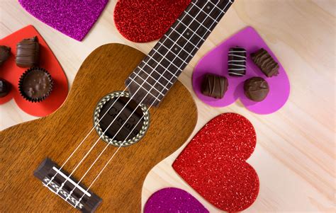 Valentine Ukulele by Paulina Salmas / 500px