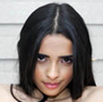 Valeria Rey Leaked +18 🔥 75 Videos