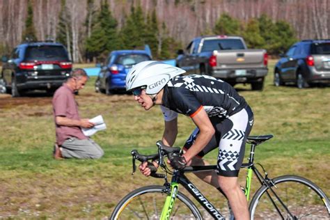 Valley News - Hanover High Cyclists Rolling to Future