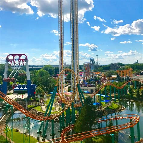 Valleyfiar - Excalibur is a hybrid coaster from Arrow Dynamics that has operated at Valleyfair! Theme Park in Minnesota since 1989. With a drop of 105ft and a top speed o...