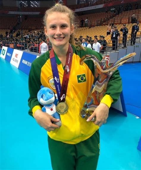 Valquíria Dullius Leaks [HD] 💦 230 Videos