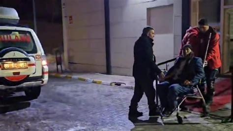 Van’da göğüs ağrısı olan hastaya snowtrack ambulansla ulaşıldı