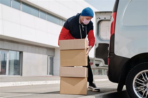 Class 3 Van Driver. Qxpress Pte Ltd. Jurong East, West Region. $1,800 – $2,000 per month. Couriers, Drivers & Postal Services. (Manufacturing, Transport & Logistics) Full Time Position! Fixed Salary & Overtime! Long Term Employment!