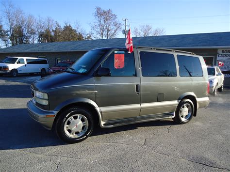 Van gmc safari. Find a . Used GMC Safari Passenger Near You. TrueCar has 3 used GMC Safari Passenger models for sale nationwide, including a GMC Safari Passenger Base AWD.Prices for a used GMC Safari Passenger currently range from $6,099 to $13,975, with vehicle mileage ranging from 90,896 to 180,686.. Find used GMC Safari Passenger inventory at … 