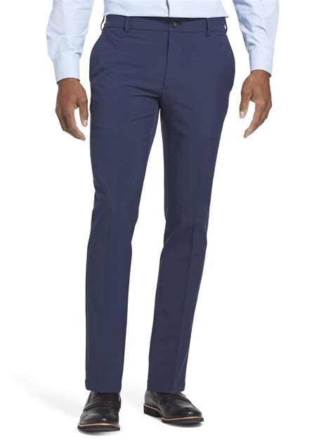 Slip-on Van Heusen Flex dress pants when first impressions mean everything. Van Heusen flex pants speak volumes about your style and perfect for any business meeting or formal event. You will love their contemporary straight fit and stretch fabric blend. Along with the craftsmanship and quality, these pants give you a comfortable and polished look.. 