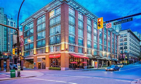 Vancouver hotels bc. Located in Burnaby, next to the city limits, our hotel offers easy access to local attractions. Enjoy cozy rooms with private balconies and free Wi-Fi. 