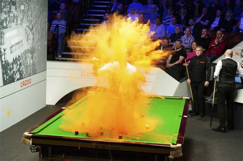 Vandalized snooker table reclothed, back in play at worlds