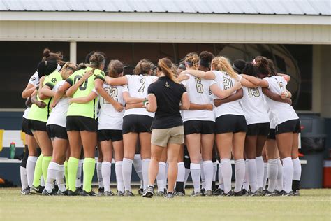 The official Women's Soccer page for the Davidson College Wildca