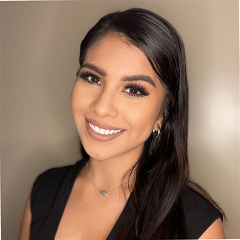 Vanessa hernandez. Liked by Vanessa Hernandez Yeah, I'm a little jetlagged! 24-hours door-to-door from Auckland to Washington DC to attend the GAC and to connect with friends, partners, customers… 
