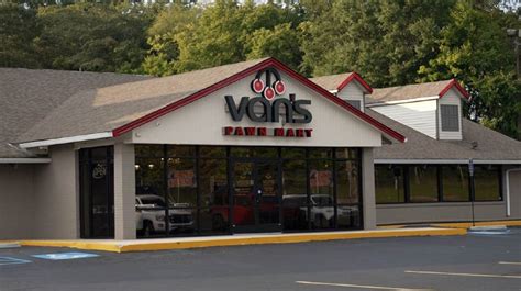 1001 Russell Parkway - Warner Robins, GA 31088 - 478-302-5888. Van’s Pawn Mart is proud to be Warner Robins, Georgia residents’ premier destination for buying, selling and trading jewelry and other goods of value. 