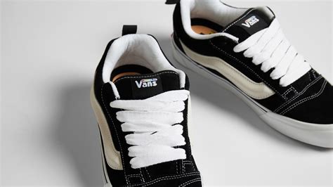 Vans shoes return policy. Vans Refund Policy. Currently, Vans take up to 13 business days to complete a refund process. The amount of refund less the 15% restocking fee will be credited to the original form of the payment within 13 business days. Shipping and handling charges are … 