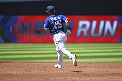 Varsho has 5 RBIs, Ryu gets first win since surgery as Jays avoid sweep, beat Cubs 11-4