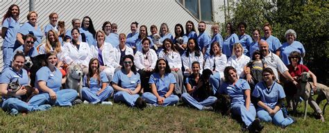 Vca wakefield. Hours. Mon - Fri: 7:30 am - 8:30 pm. Sat - Sun: 8:00 am - 6:00 pm. Isa cares for pets in Wakefield, MA at VCA Wakefield Animal Hospital. Learn more about Isa and the team at VCA Animal Hospitals. 
