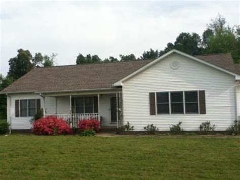 KELLER WILLIAMS EXPERIENCE REALTY PADUCAH BRANCH, Alexandria Harper. Listing provided by WKRMLS. $167,900. 3 bds; 2 ba; 1,662 sqft - House for sale. 19 days on Zillow. 355 Wadesboro Rd, Paducah, KY 42003. KELLER WILLIAMS EXPERIENCE REALTY PADUCAH BRANCH, Dora Sheppard. Listing provided by WKRMLS. …. 