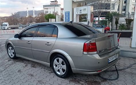 Vectra C kasa da Benzin&LPG 'li olan mı Dizel olan model mi. 