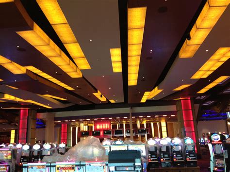 Vee Quiva Casino Açılışı