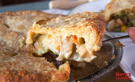 Vegan Chicken Pot Pie (with Double Crust!) – Mary