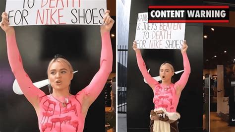 Vegan booty nude. less than 2 min read. August 23, 2021 - 10:34AM. Prominent animal rights activist Tash Peterson has taken to a Louis Vuitton store wearing nothing but underwear … 