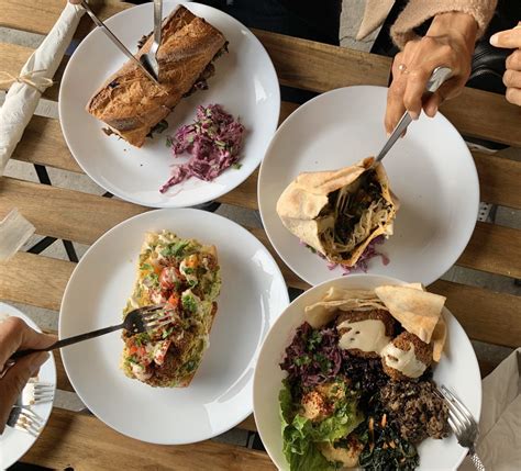 Vegan food options near me. 31 Jan 2020 ... Before our visit to Russia we were a little worried we were going to struggle to find vegan food. So you can imagine how excited we were to ... 