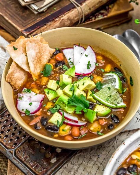 Vegan posole. Ingredients. 2 poblano peppers (35g) 3⁄4 pound (340g) tomatillos, outer husk removed; 1-2 jalapeños, depending on preferred heat; 2 Tbsp (30ml) olive oil or grape seed oil 