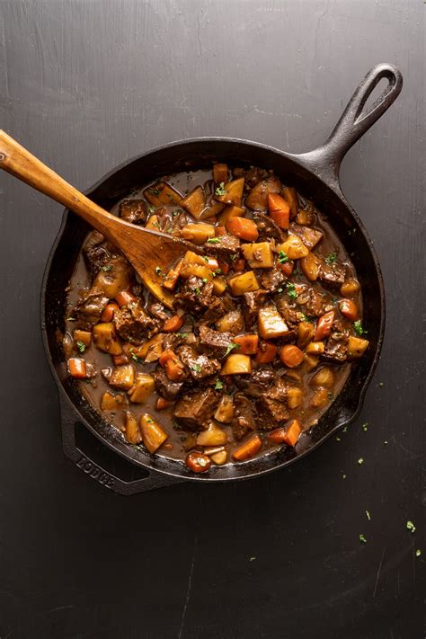 Vegan pot roast. Sear the fresh portabello mushrooms for 5 minutes until they begin to dark in color and shrink in size. Add 1/4 cup water to help steam them and prevent burning. … 