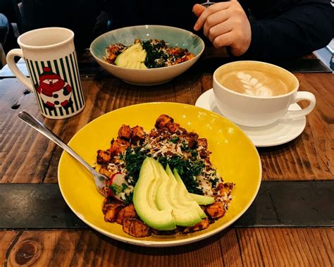 Vegan restaurant chicago. In recent years, veganism has become an increasingly popular lifestyle choice for people around the world. As more individuals choose to adopt veganism, the demand for plant-based ... 