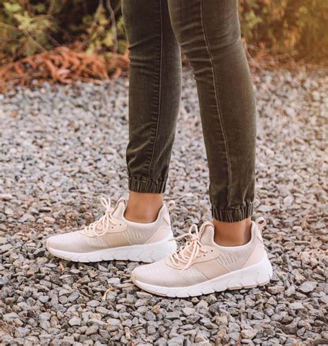 Vegan sneakers. 8000 Kicks. 8000 Kicks produces cool vegan sneakers made from hemp fiber and algal blooms. This makes their vegan sneakers lightweight and breathable yet naturally … 