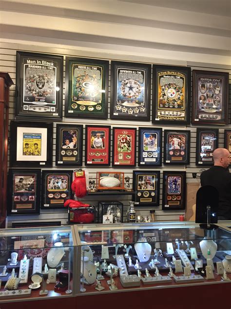 Vegas pawn shop. Where Is the Pawn Stars Shop? The Pawn Stars shop is the Gold and Silver Pawn Shop in Las Vegas, Nevada. It’s at 713 S. Las Vegas Boulevard (the Strip), a little over a mile north of The STRAT. You can visit the Pawn Stars shop in … 