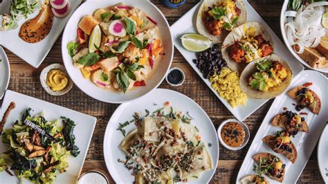 Vegetarian restaurants st louis. Three big trends are converging, giving vegans a perfect opportunity to push their animal-free lifestyle to the masses. Veganism is creeping into the mainstream as multiple trends ... 