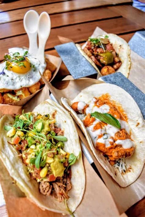 Velvat taco. Sep 28, 2021 · Velvet Taco was able to move fast to capitalize on the changing food patterns of Americans during the pandemic. The Dallas-based fast-casual brand is known for its global taco menu, satisfying ... 