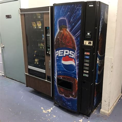 Vending machines for sale craigslist. Vending machines are convenient dispensers of snacks, beverages, lottery tickets and other items. Having one in your place of business doesn’t cost you, as the consumer makes the purchases and the machine’s owner stocks the products. If you... 