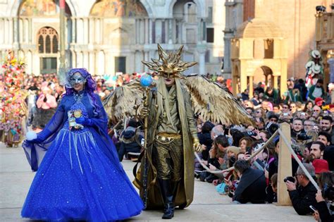 Venedik maske festivali 2020