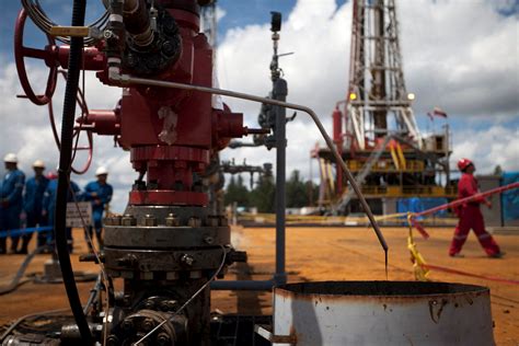 Venezuela's oil production. Things To Know About Venezuela's oil production. 