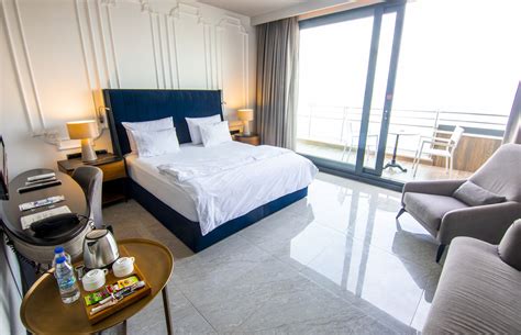 codini.rgarabwor.edu.pl. 