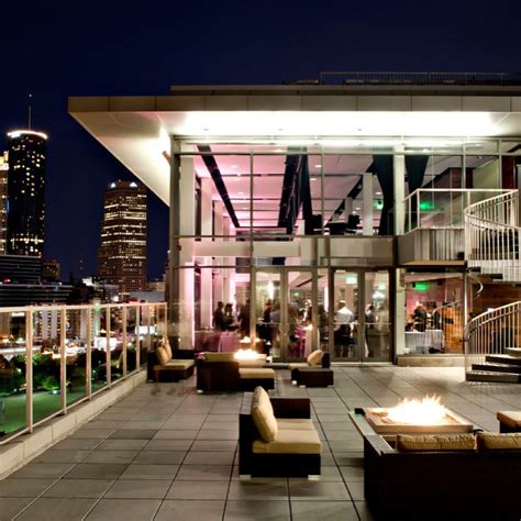 Ventanas atlanta. Ventanas is a spectacular rooftop wedding venue in Atlanta that provides picturesque views of the city. Ventanas even has a terraced Twin Level event space and a Helipad for those seeking a truly dramatic send-off. Imagine wedding your love on the terrace as the sun sets! Inside, the venue features wall-to-wall windows and an interior space ... 