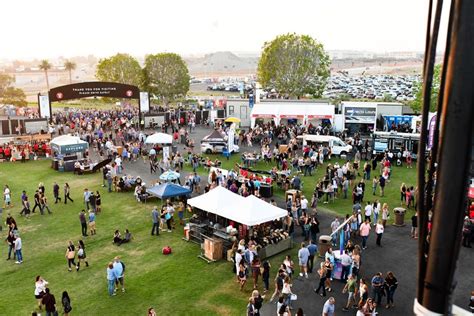 Venue Guide FivePoint Amphitheatre Irvine, CA Ticketmaster Blog