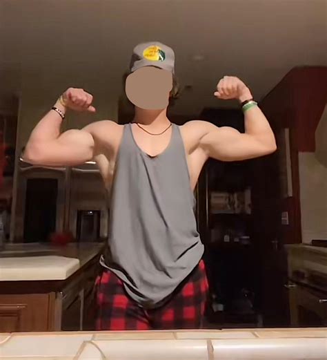 Verbal jack off session with daddy