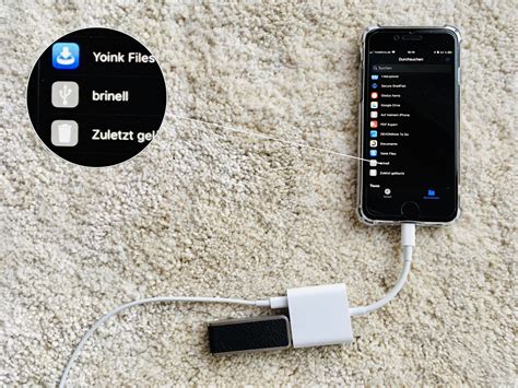 
Verbinde dein iPhone oder iPad mit Strom