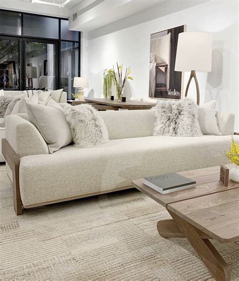 Verellen furniture. Jul 11, 2019 · A. Distinctive and bespoke, sexy and authentic, handmade, timeless sophistication. Verellen specializes in sofas, loveseats, chairs and sectionals, dining room banquettes and chairs, and upholstered beds and headboards. Their favorite outfits are in Belgian linen and leather with dressmaker attention to detail. | Maria West Photography. 
