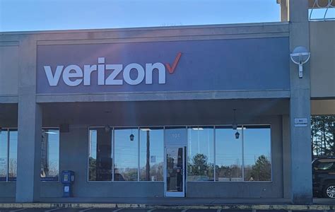 305 Steven B Tanger Blvd. Commerce, GA 30529. CLOSED NOW. Showing 1-21 of 21. Find 21 listings related to Verizon Communications in Cleveland on YP.com. See reviews, photos, directions, phone numbers and more for Verizon Communications locations in Cleveland, GA. . 