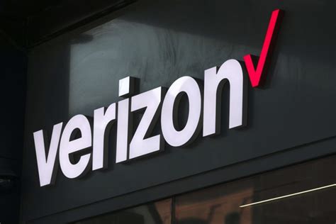 Verizon customers could get $100 each: Who qualifies and how to get paid