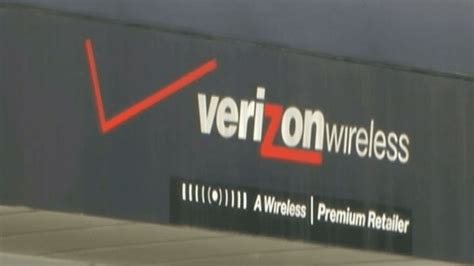 This branch of Verizon Wireless is one of the 4756 stores in the United States. In your city Chattanooga, you will find a total of 5 branches operated by Verizon Wireless. You will find the current information and opening hours of Verizon Wireless Chattanooga - 1748 Dayton Blvd. on this website.. 