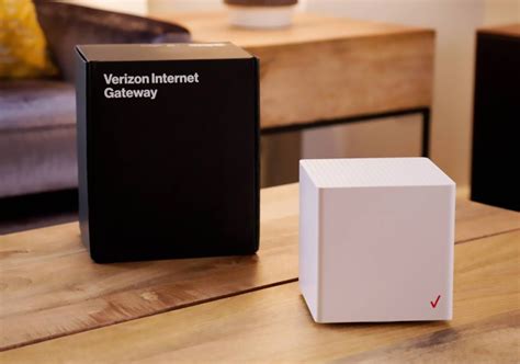 Verizon home internet review. Verizon's rural home LTE is truly unlimited, with speeds averaging 25Mbps, the carrier said. It costs $40/month for people with Verizon Wireless service, and $60/month for people without. You need ... 
