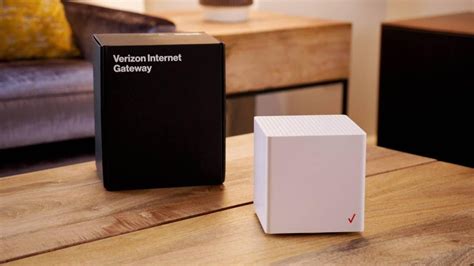 Verizon internet for home. The Verizon Receiver and Internet connectivity suite (Verizon Router, Wi-Fi Extender, Verizon Internet Gateway) have won the Red Dot Design Award for Innovative Design, which is one of the biggest and most prestigious design competitions in the world. Its clean linear gesture harmonizes well with architectural lines both in and out of the home. 