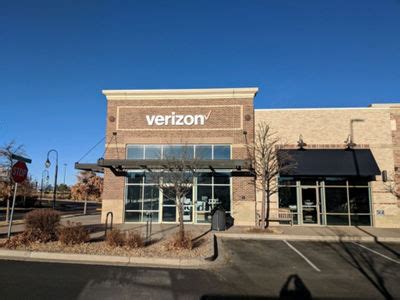 Verizon southlands. Southlands Mall, 6105 S Main St, Aurora CO 80016 Phone: (720) 949-5639 Family Life Counseling. Southlands Mall, 6240 S Main St, Aurora, CO 80016 Phone: (720) 274-5270 Farmers Insurance Yardeny Agency. Southlands Mall, 6235 S Main St, Aurora CO 80016 Phone: (720) 767-0174 FedEx. 