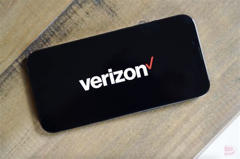 I’m thinking of leaving Verizon after 15 years as there are no good upgrade deals for existing customers. AT&T is offering me up to $700 per new line if I switch with a 2 year commitment. Verizon’s best deals are only to attract new customers.. 