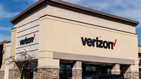 Are you in search of the best Verizon Wireless deals near you? Look no further. In this article, we will guide you on how to find the most competitive offers and promotions availab.... Verizon wireless contact information