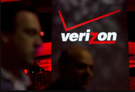 Verizon's operating revenue is projected at
