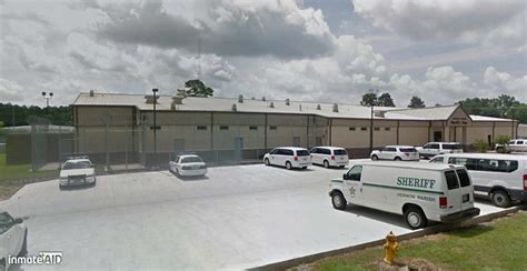 Jun 25, 2023 · The Vernon Parish Jail is located at 203 South Third Street, , PO Box 649, Leesville, LA, 71446. The facility is a medium security jail with a capacity of around 178 inmates. To inquire about an inmate detained here or schedule a visitation, you can call 337-238-7232, 337-238-7226 or visit its official website . 